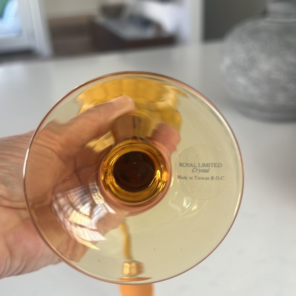 Vintage Royal Limited Perfume Spray Bottle - Picture 4 of 8